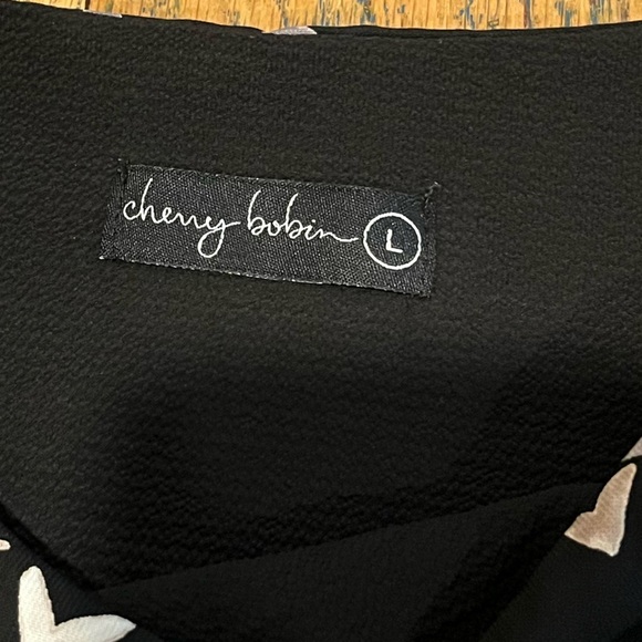 CHERRY BOBIN – Sleeveless Tunic – Size L - Picture 2 of 6